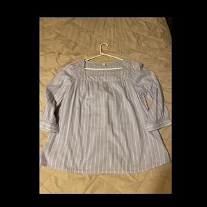 Old navy blouse